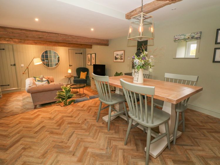 Overlea Cottage, listing photograph 10