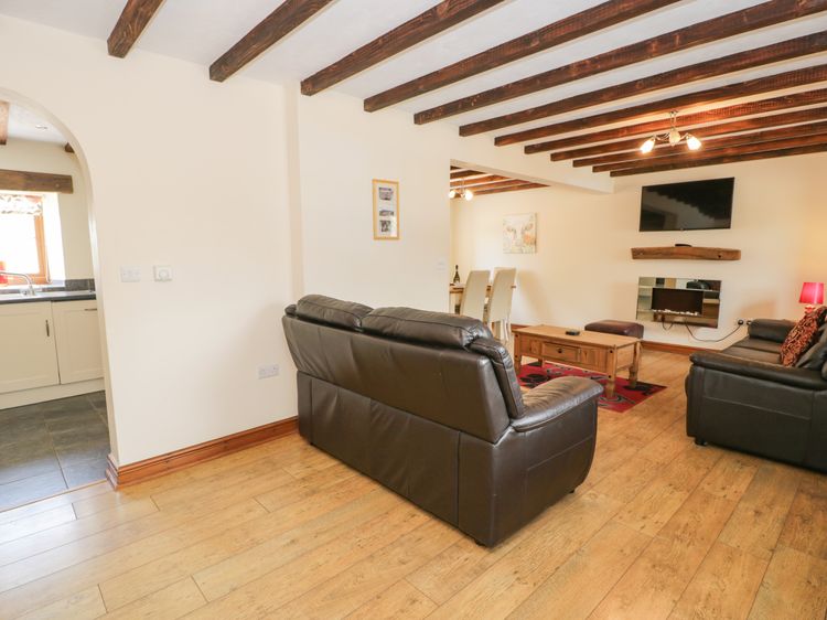 Stabal-y-Gwedd, listing photograph 10