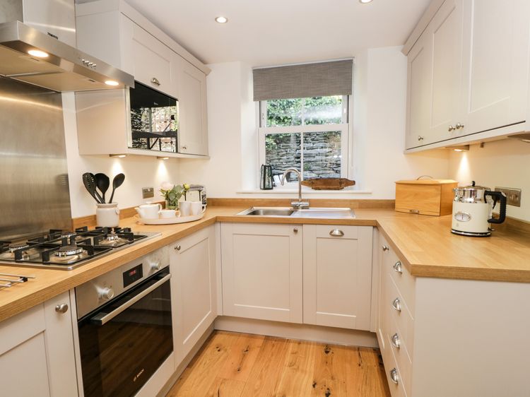 Snowdrop Cottage, listing photograph 10