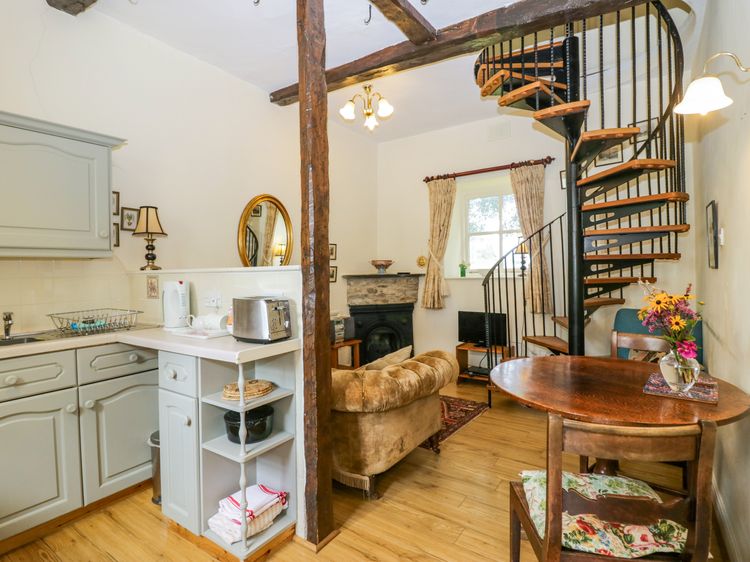 Longlands Milkmaid's Parlour, listing photograph 7