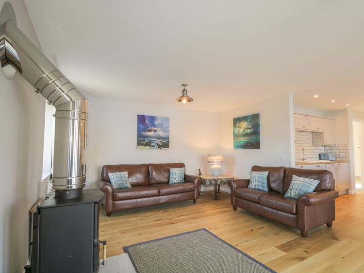 Cuillin Shores, listing photograph 6