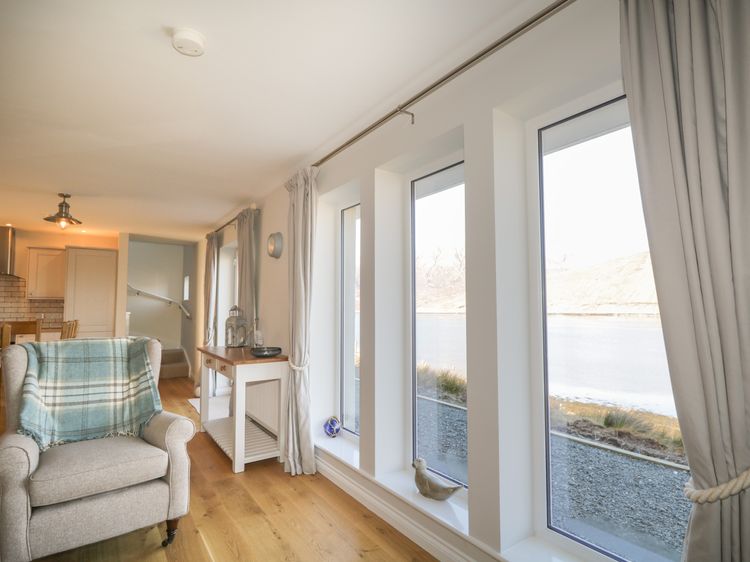Cuillin Shores, listing photograph 8