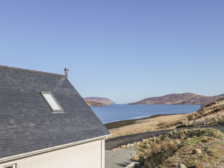 Cuillin Shores, listing photograph 2