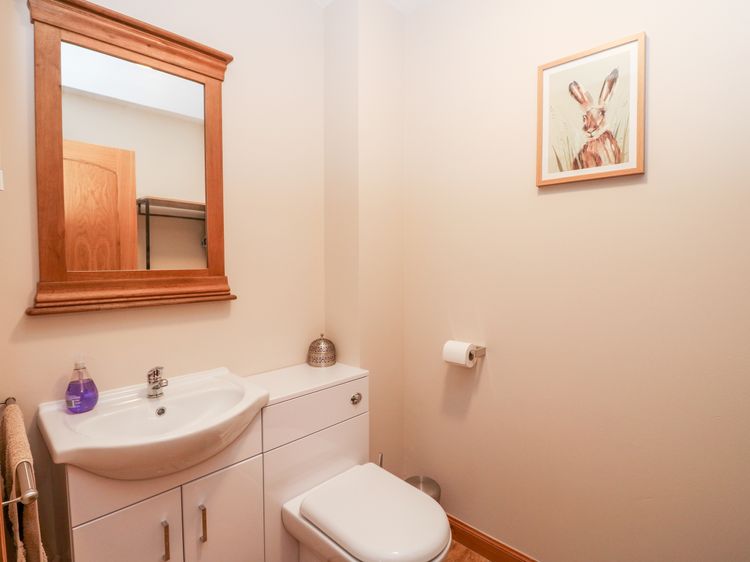 Little Tigh Clovelly, listing photograph 12