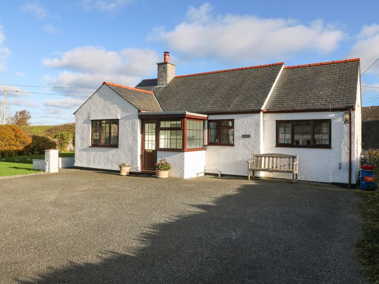 Penllwyn, listing photograph 3
