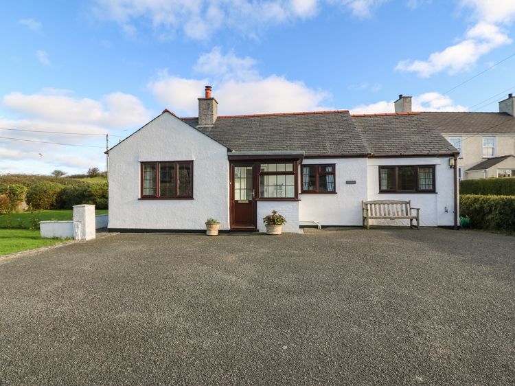 Penllwyn, listing photograph 2