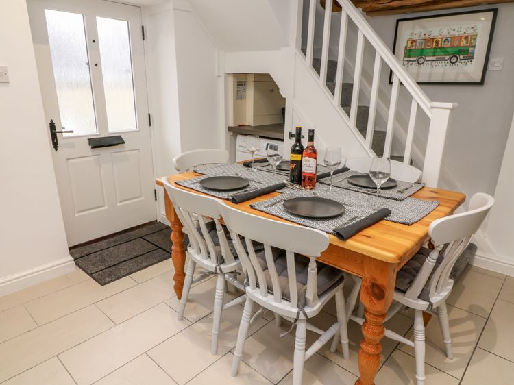 Rose Cottage, listing photograph 9