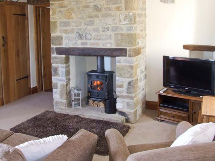 Swallows Barn, listing photograph 3