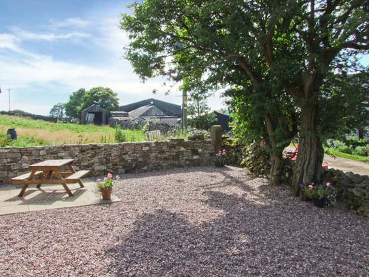 Swallows Barn, listing photograph 6