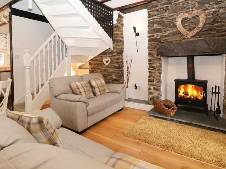 Dalesway Cottage, listing photograph 2
