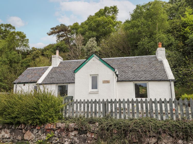 Roddy's Cottage, listing photograph 2