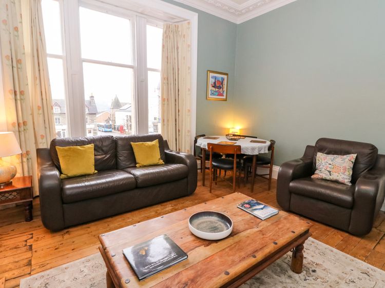 Struan House, listing photograph 3