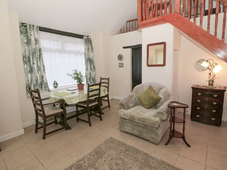 The Old Coach House, listing photograph 4