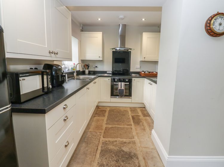 White Lea, listing photograph 6