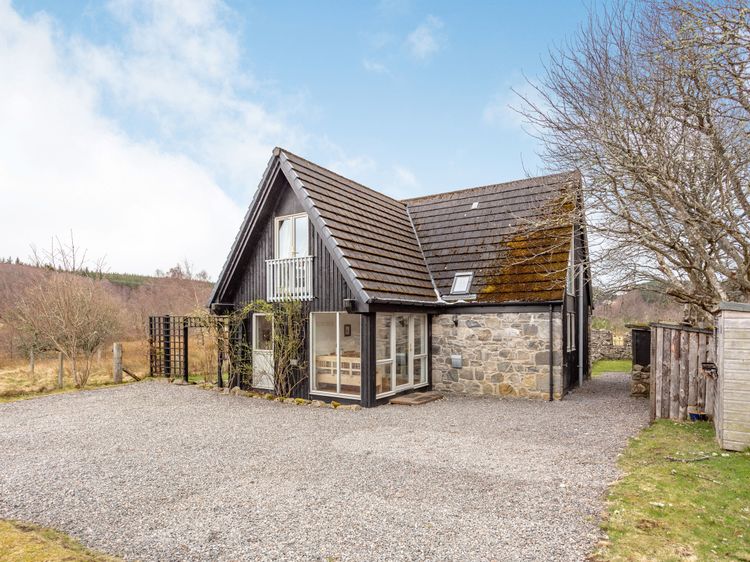 Inshcraig, listing photograph 3