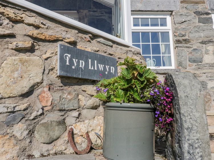 Tyn Llwyn, listing photograph 4