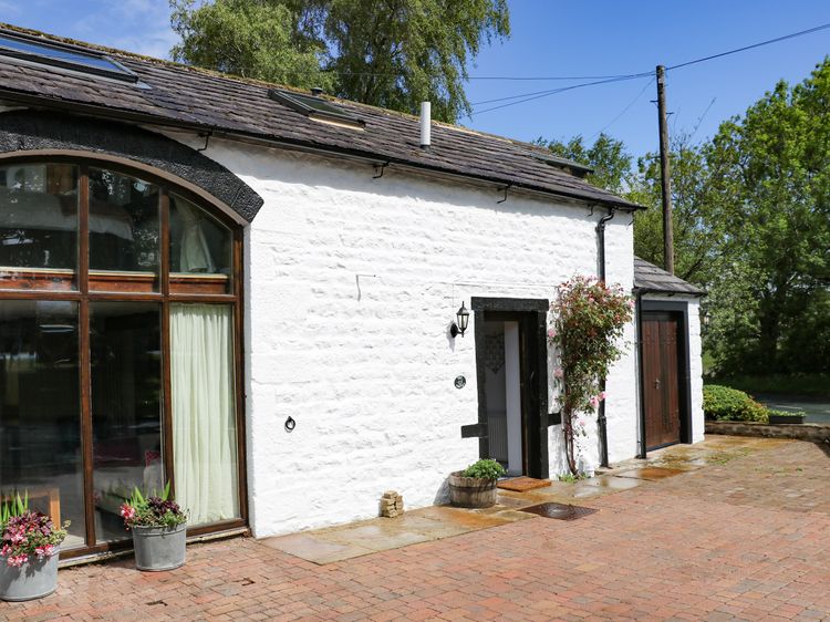 Smithy Cottage, listing photograph 2