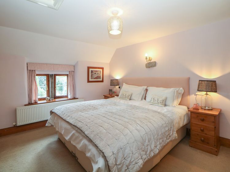 Green Farm Cottage, listing photograph 10