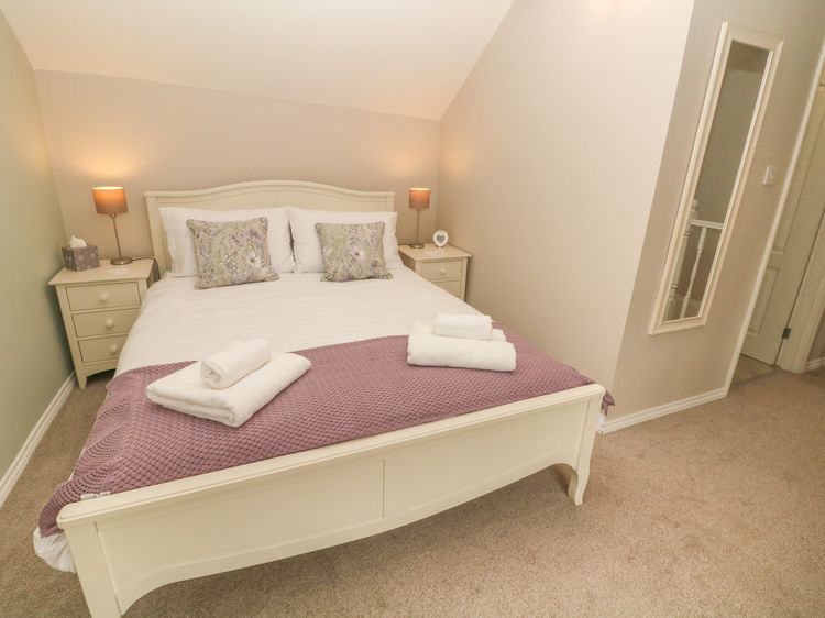 The Snug, listing photograph 9