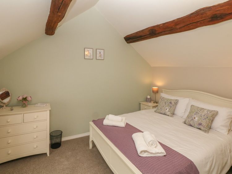 The Snug, listing photograph 11