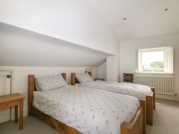 Limers Cottage, listing photograph 11