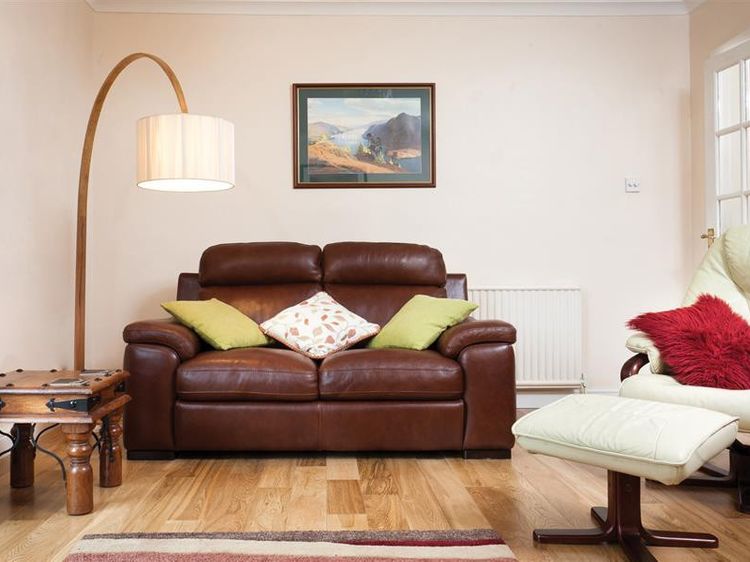 Nutwood, listing photograph 4