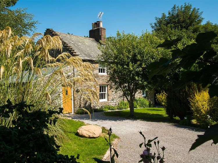 Lacet Cottage, listing photograph 3