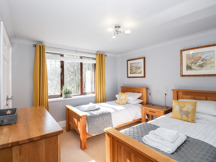 Spring Cottage, listing photograph 10
