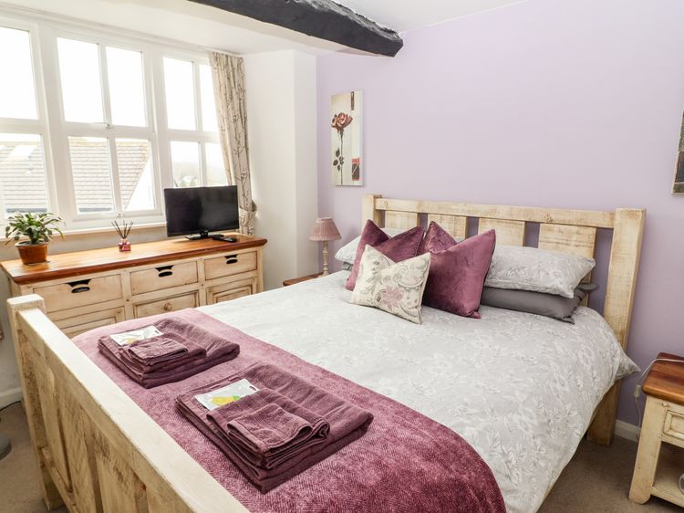Buttonhole Cottage, listing photograph 12