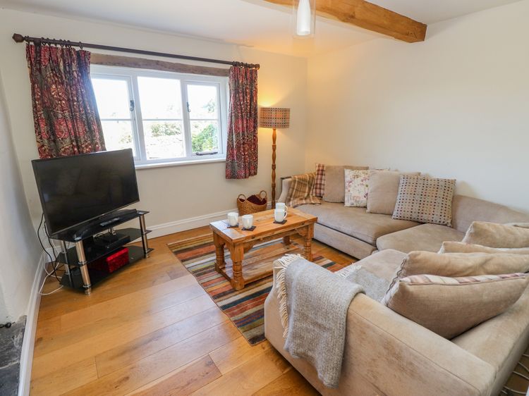 The Low House, listing photograph 12