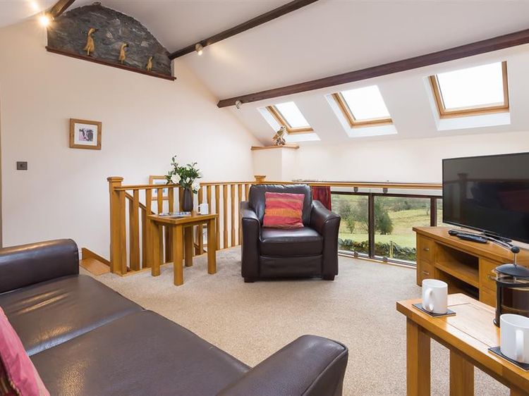 Nest Barn, listing photograph 3