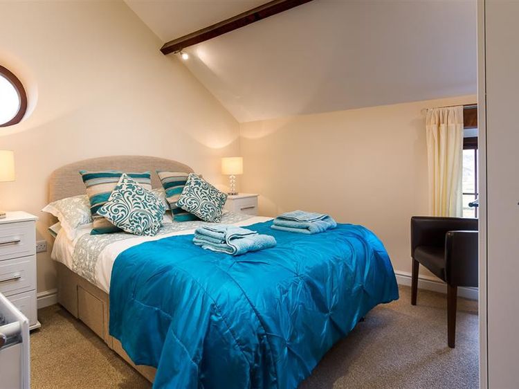 Nest Barn, listing photograph 9