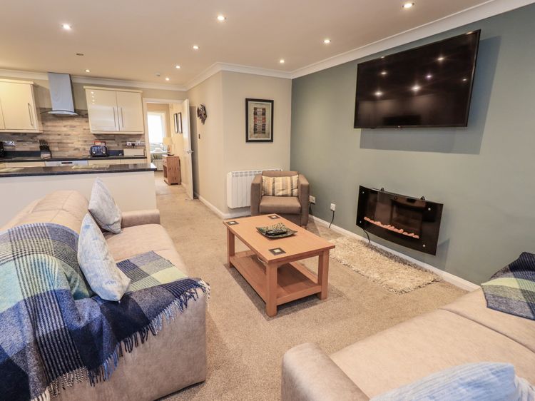 Lakeland Loft, listing photograph 4