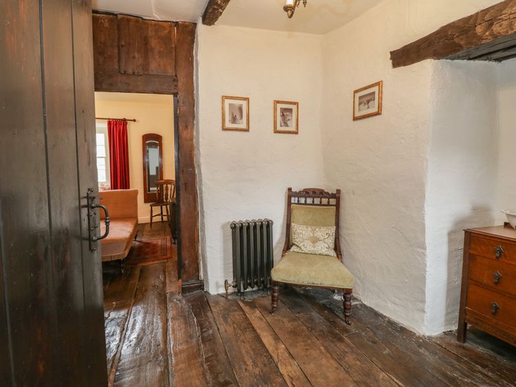 Old Oak Cottage, listing photograph 10