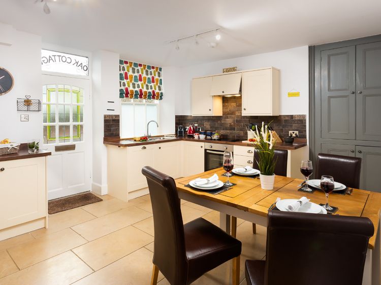 Oak Cottage, listing photograph 6