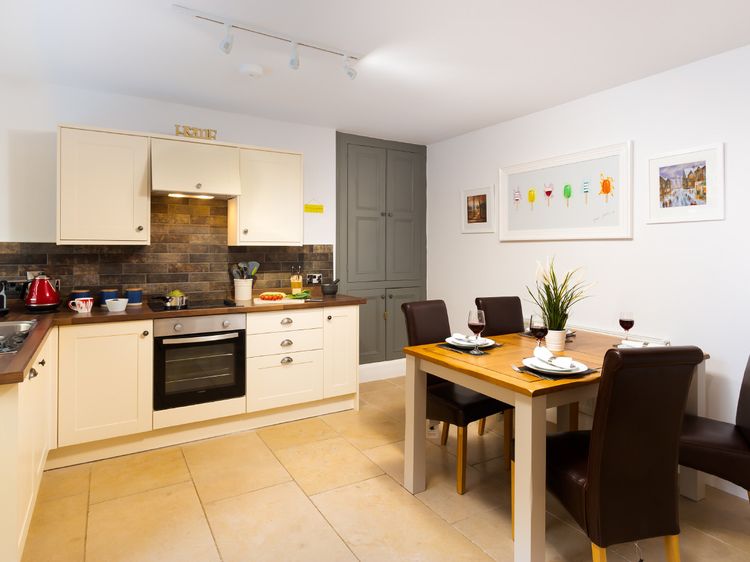 Oak Cottage, listing photograph 7