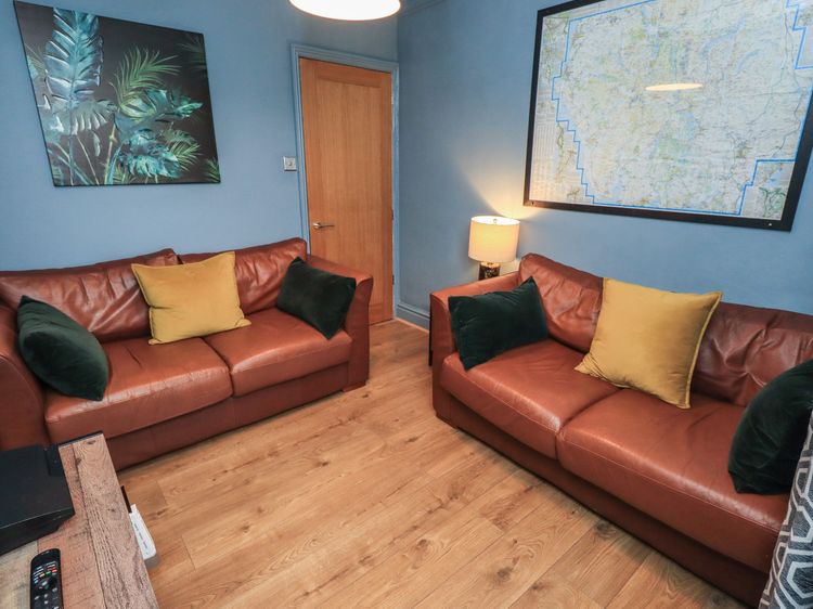 Newby Bridge House, listing photograph 7