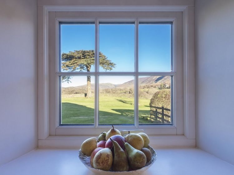 Cedar Nook, listing photograph 10