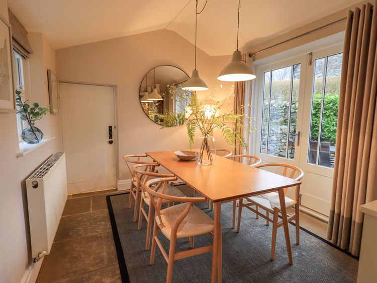 Honeywood House, listing photograph 6
