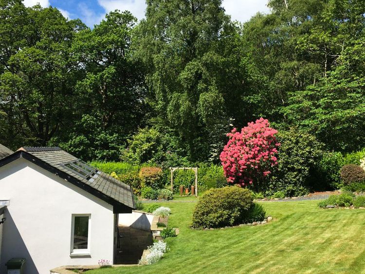 Merlestead, listing photograph 2