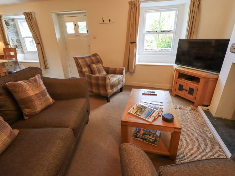 Yew Tree Cottage Borrowdale, listing photograph 3