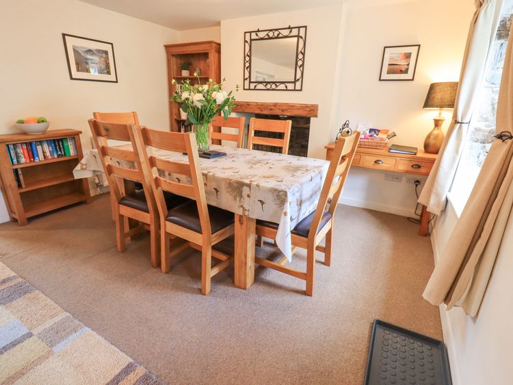 Yew Tree Cottage Borrowdale, listing photograph 9