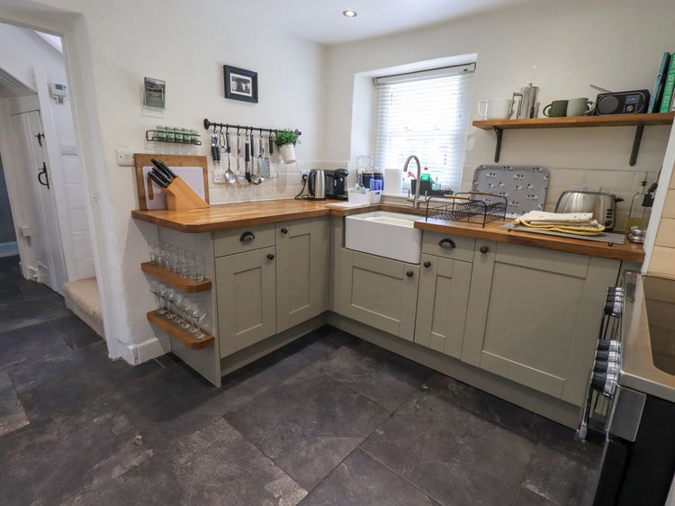 Yew Tree Cottage Borrowdale, listing photograph 12