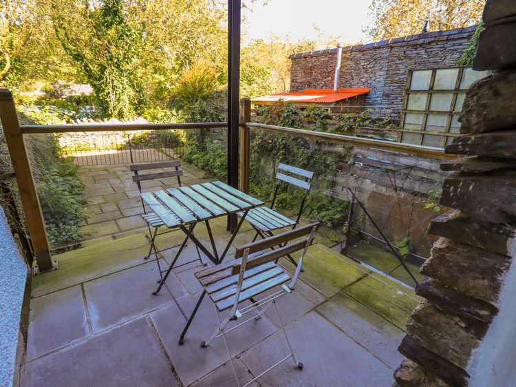 Stones Throw Cottage, listing photograph 10