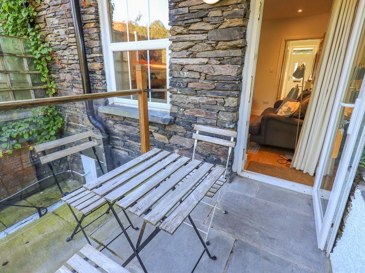 Stones Throw Cottage, listing photograph 11
