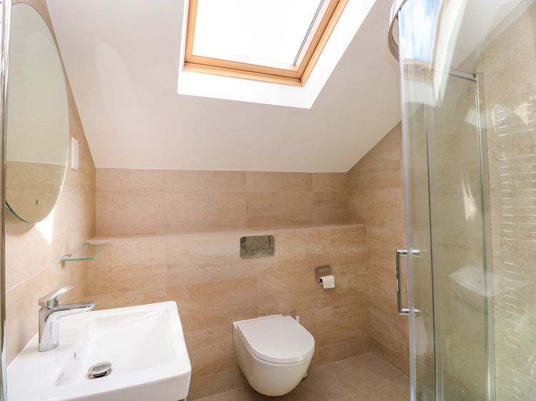 Rowanberry Cottage, listing photograph 12