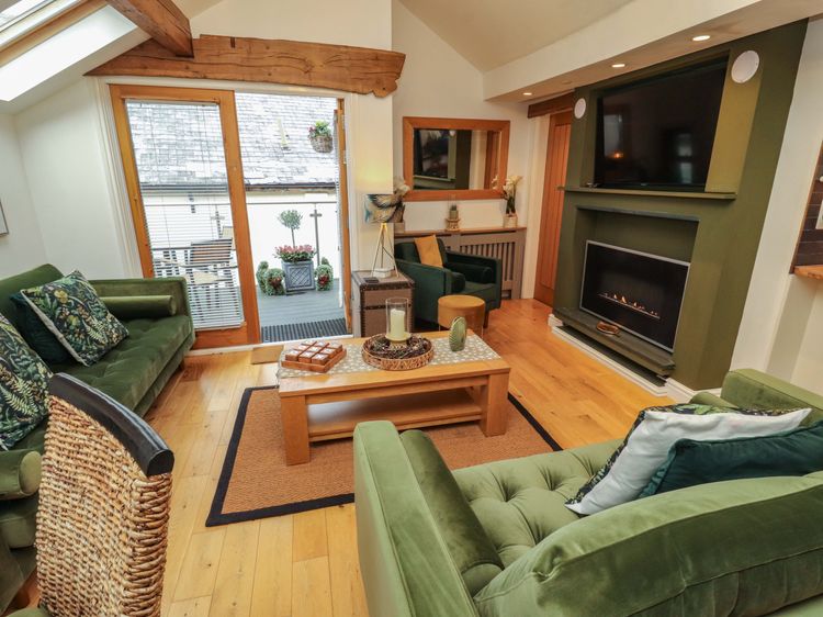 Workshop Cottage, listing photograph 3