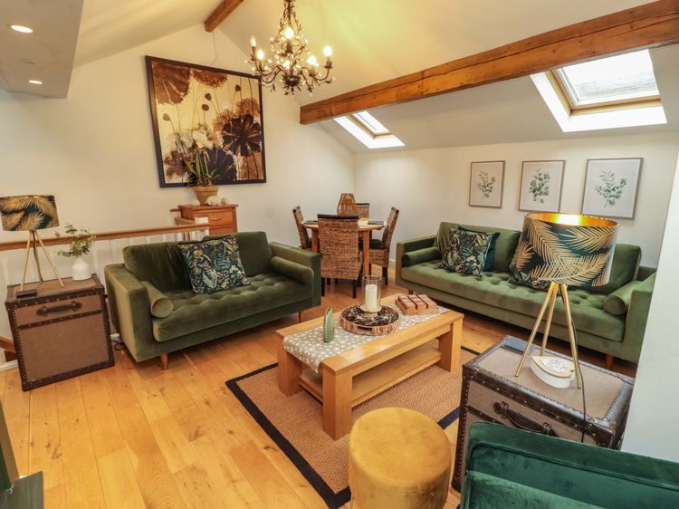 Workshop Cottage, listing photograph 7