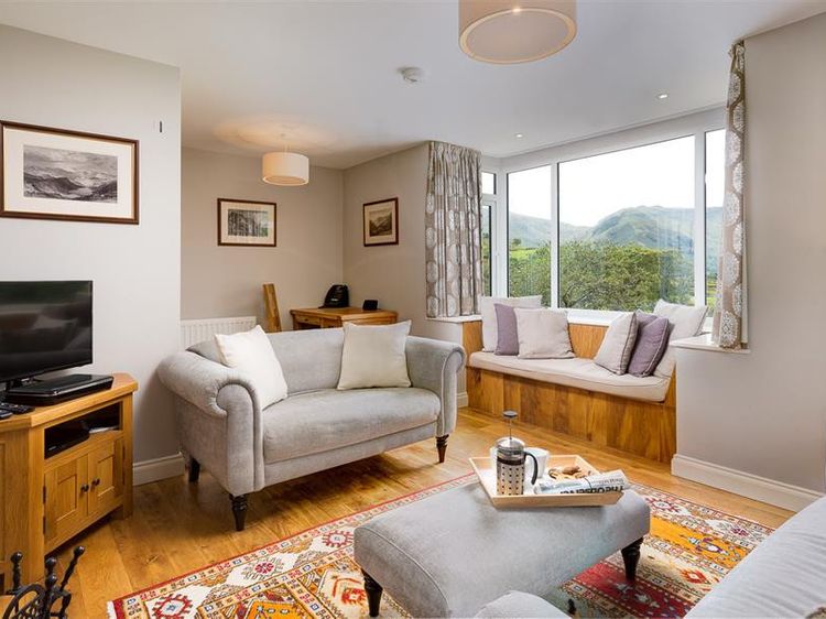 Cherry Garth, listing photograph 3