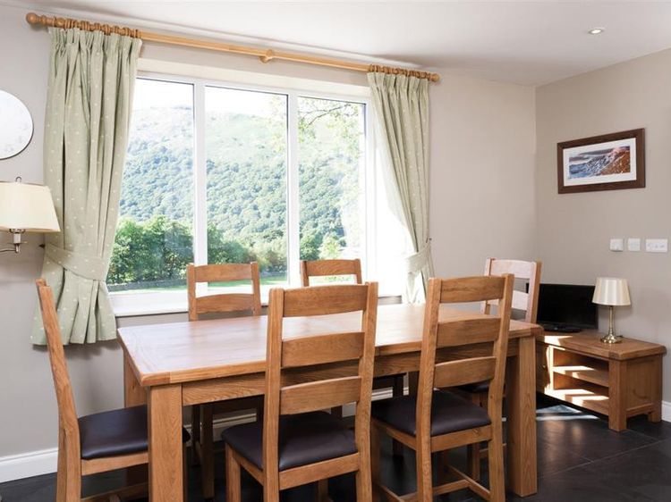 Cherry Garth, listing photograph 7